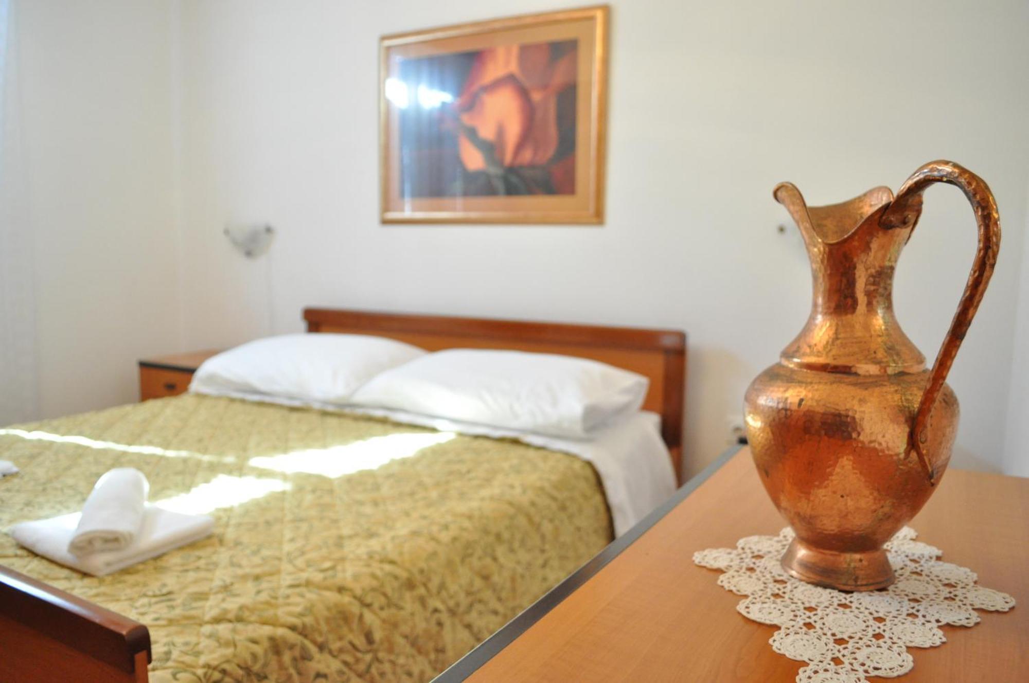 Apartman Ostrea *** Bale Kültér fotó